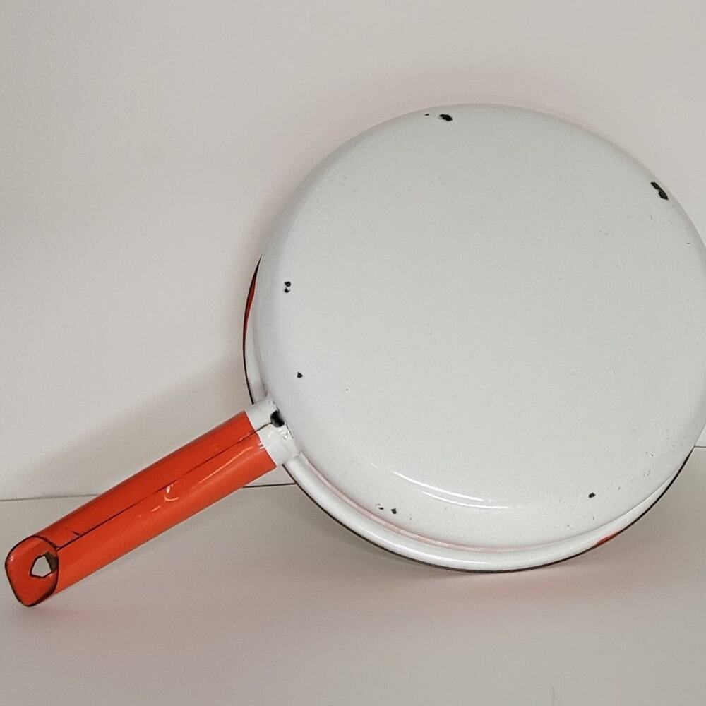 Vintage Red & white Checkered Enamelware Metal Skillet - Picture 7 of 12